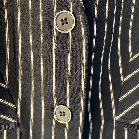 New York & Company | Navy Striped Blazer Jacket, Size 0P - Picture 3 of 9